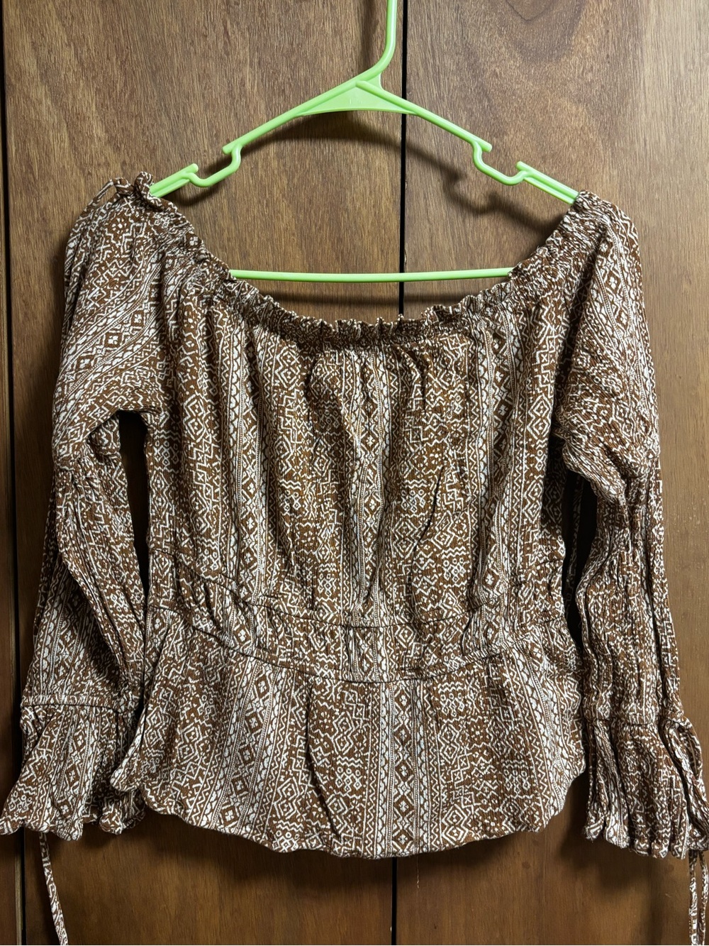 Savanna Jane Brown Printed Off-Shoulder Peasant Blouse